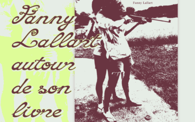 Le visuel reprend la couverture du livre de Fanny Lallart où deux jeunes femmes s'entrainent au tir à la carabine.